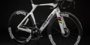 2025년 로드 자전거 트렌두 에어로 로드 자전거 콜나고Y1Rs